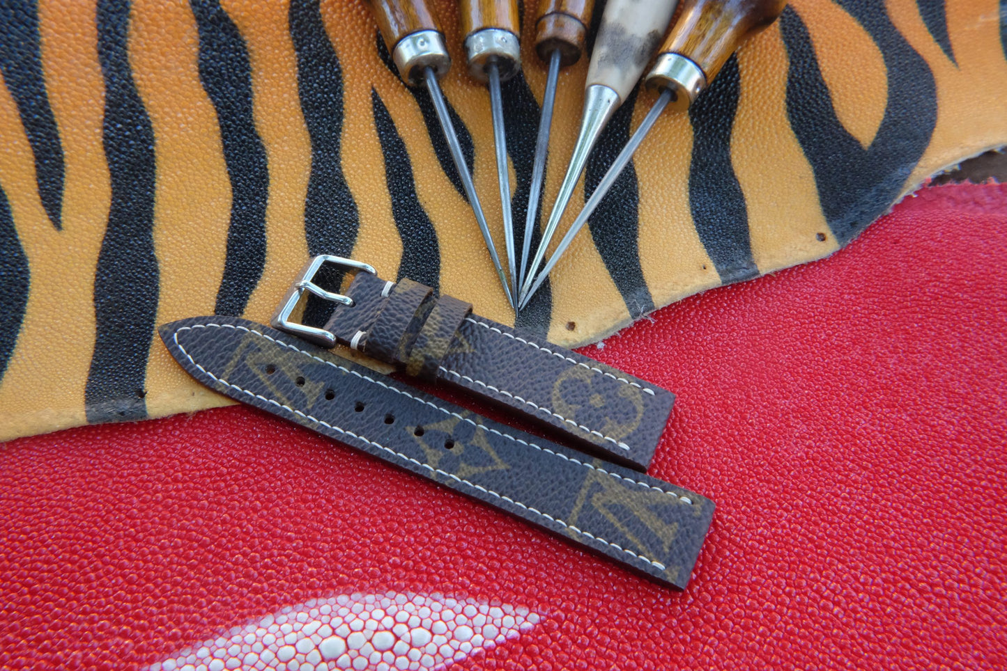 UPCYCLED GENUINE BROWN LOUIS VUITTON LEATHER WATCH STRAP HDLV01