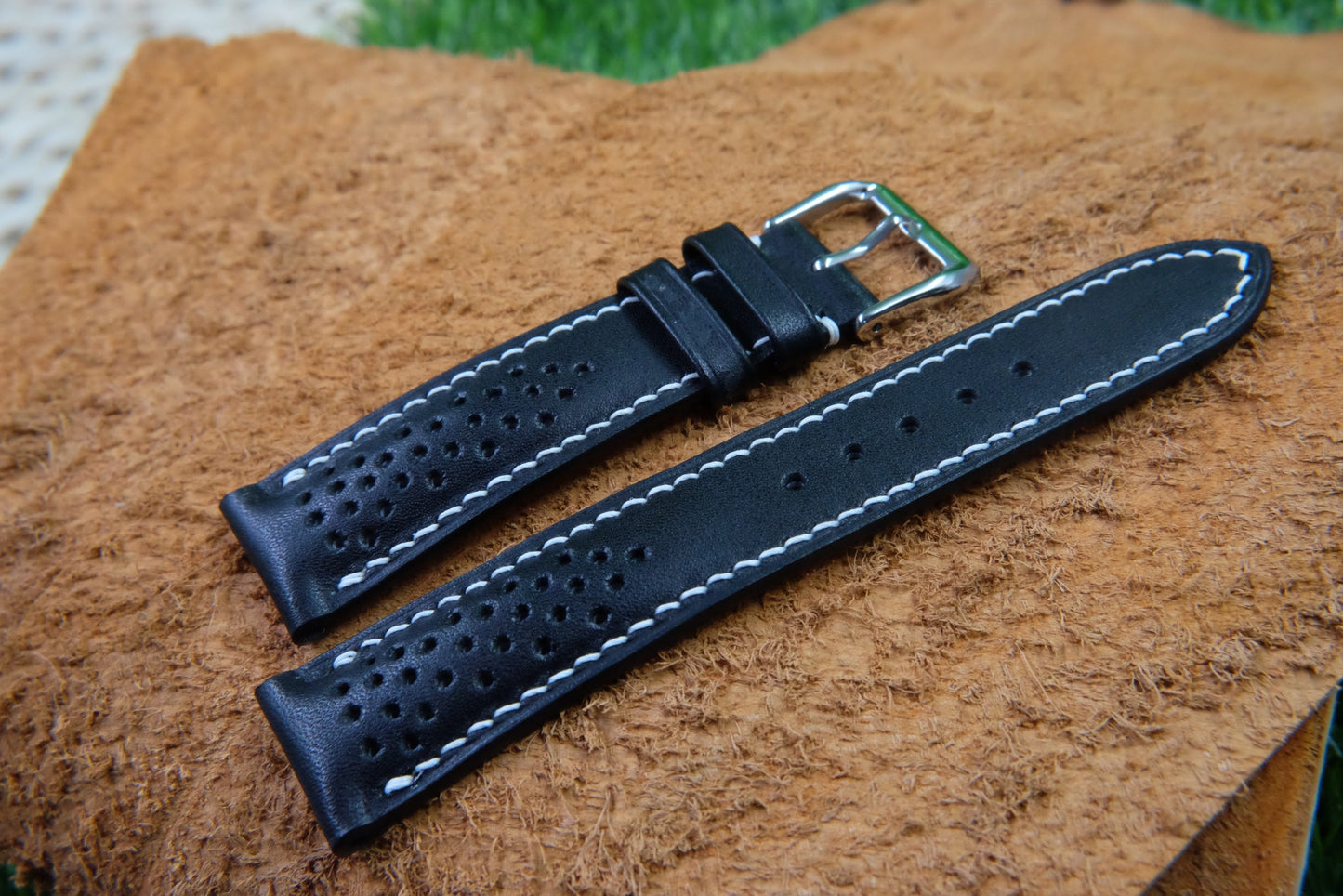 BESPOKE GENUINE BLACK COW LEATHER WATCH STRAP HDLE21