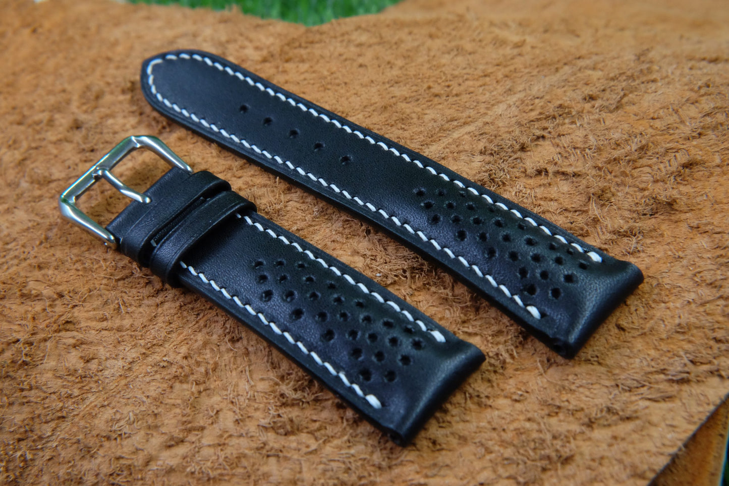 BESPOKE GENUINE BLACK COW LEATHER WATCH STRAP HDLE21