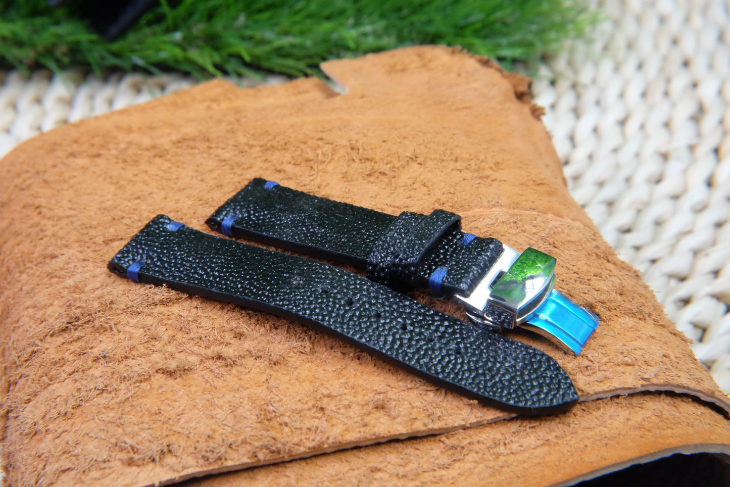 BESPOKE GENUINE UNPOLISHED BLACK STINGRAY LEATHER WATCH STRAP HDST60