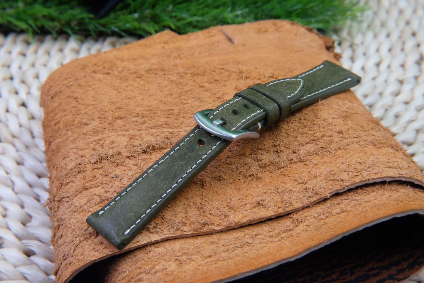 BESPOKE GENUINE OLIVE GREEN COW LEATHER WATCH STRAP HDLE22