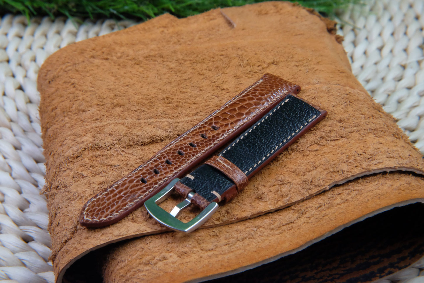 BESPOKE BROWN OSTRICH LEG SKIN LEATHER WATCH STRAP WITH SMALL ROUND SCALES HDOST21