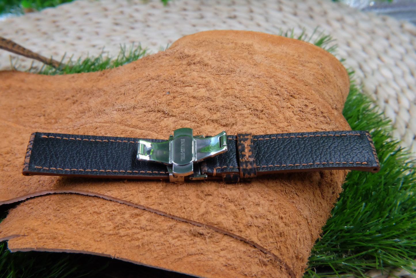 BESPOKE GENUINE BROWN SHARK SKIN LEATHER WATCH STRAP HDSH08