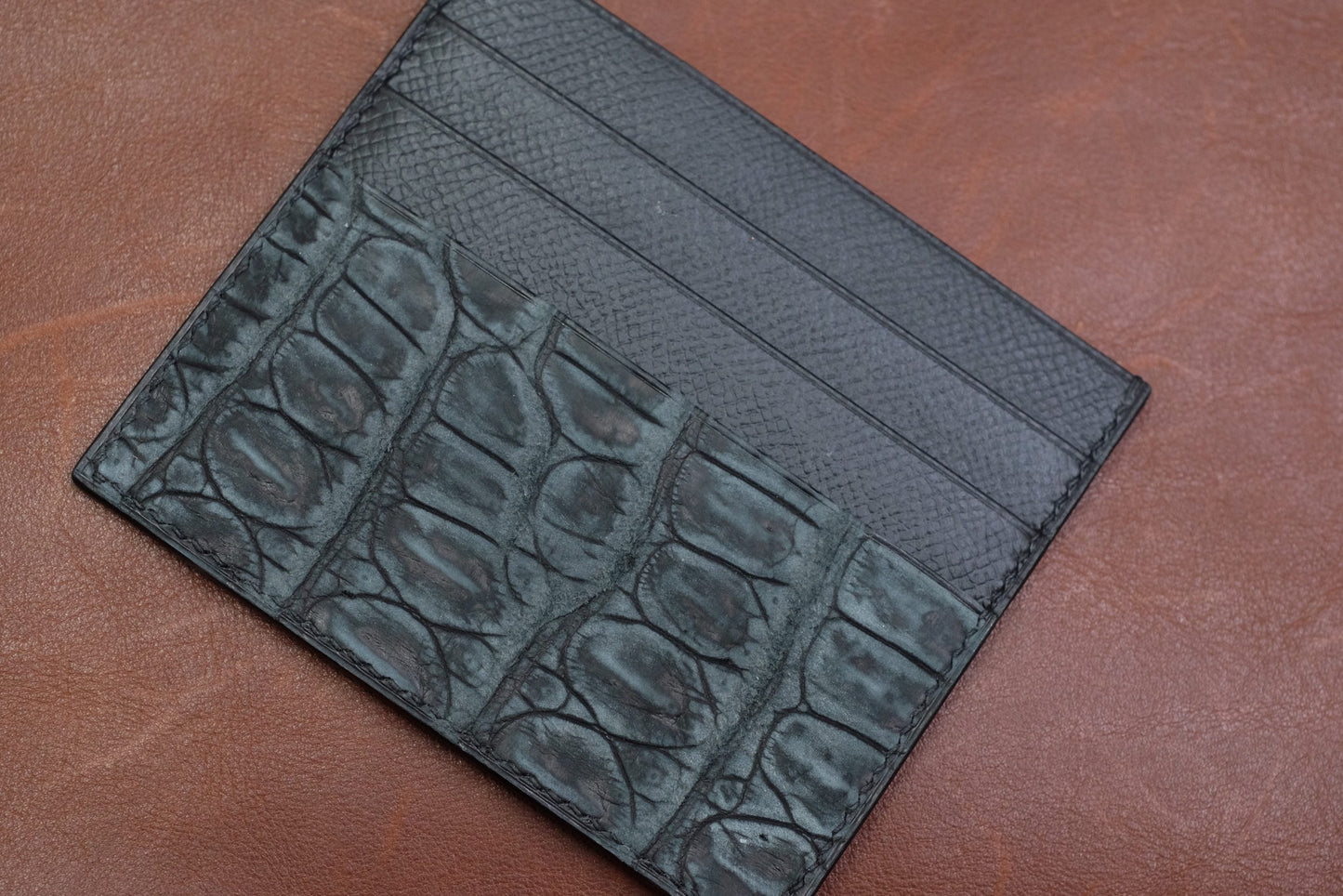 Grey nubuck crocodile card holder HDCH01