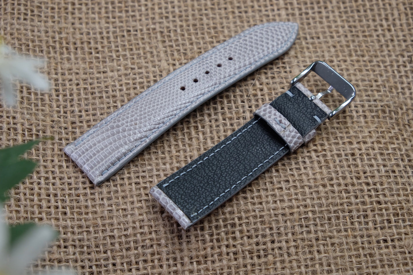 Light grey lizard leather watch strap HDLZ35