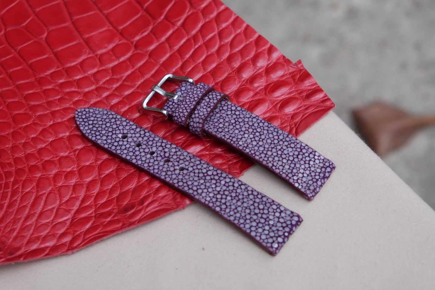 Purple no pearl stingray leather watch strap HDST84