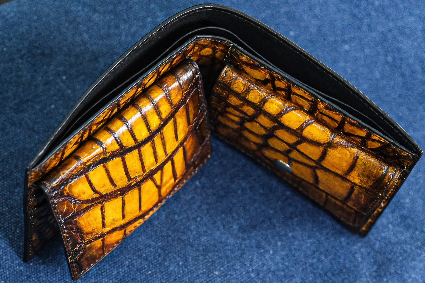 Patina Crocodile Wallet HDWA42