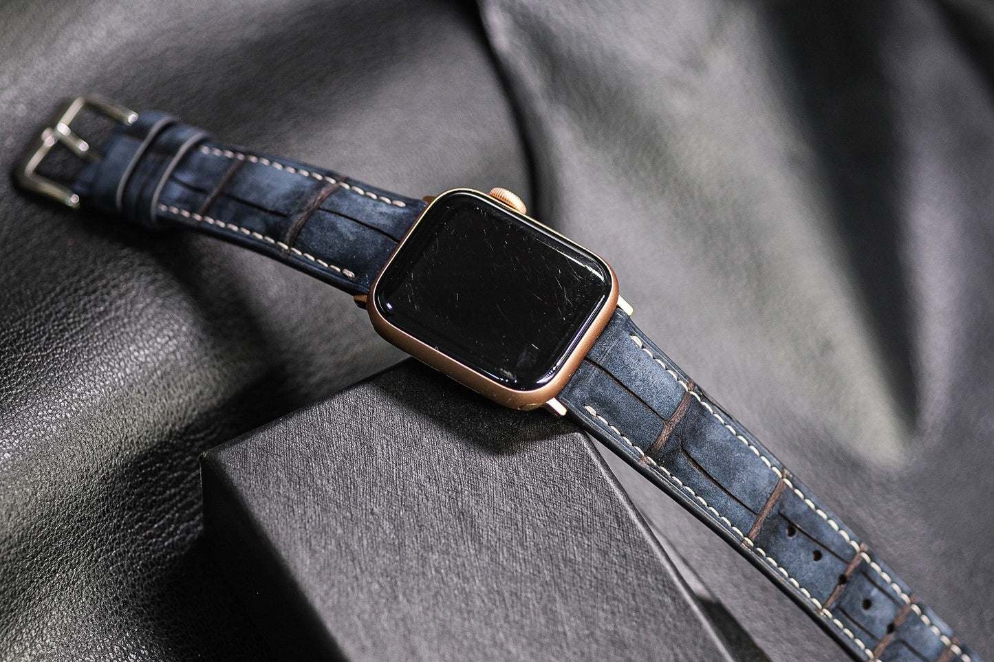 BESPOKE GENUINE DARK NAVY BLUE NUBUCK CROCODILE APPLE LEATHER STRAP HDAW02