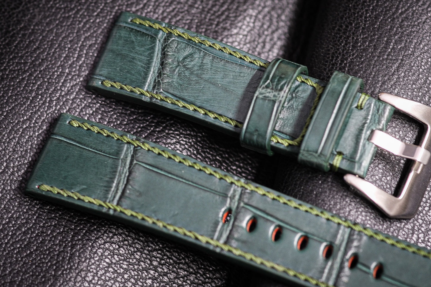 BESPOKE DARK GREEN CROCODILE LEATHER WATCH STRAP HDCS67