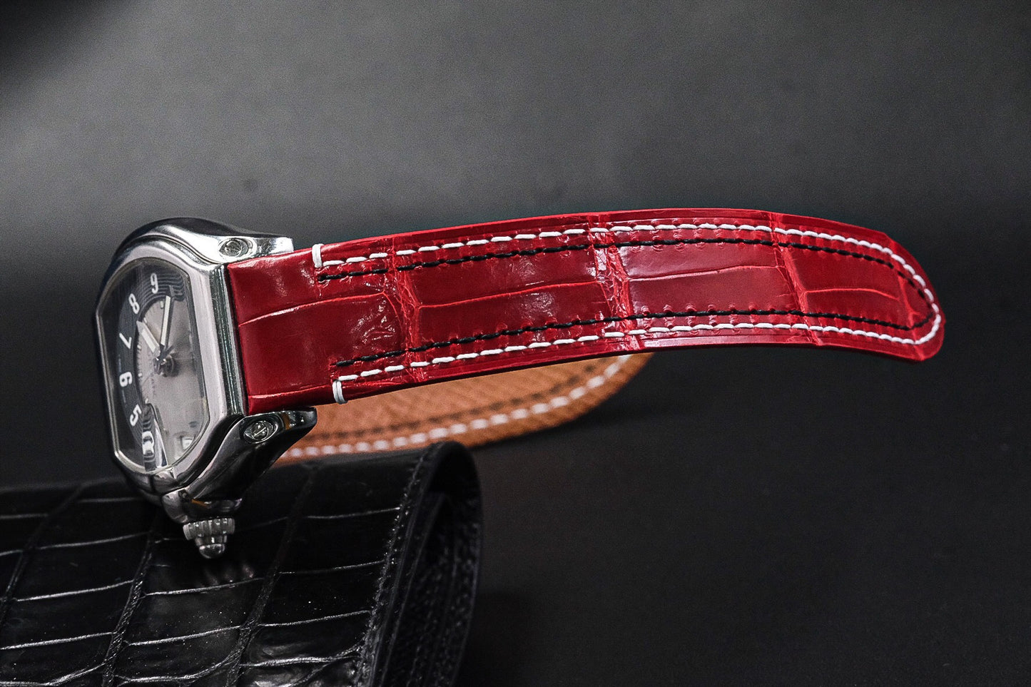 BLACK GENUINE RED CROCODILE SKIN LEATHER WATCH STRAP HDCS40