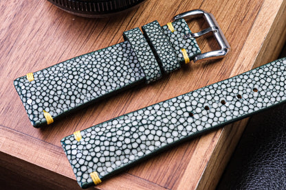 Green no pearl stingray leather watch strap HDST89