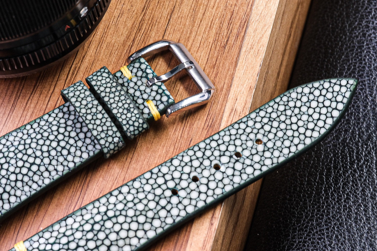 Green no pearl stingray leather watch strap HDST89