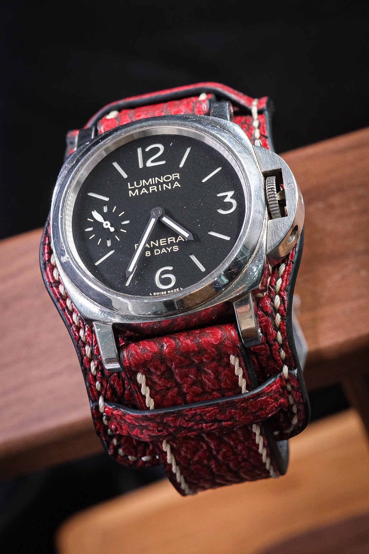 BESPOKE GENUINE RED SHARK BUND LEATHER WATCH STRAP BAND FOR PANERAI HDPAM36