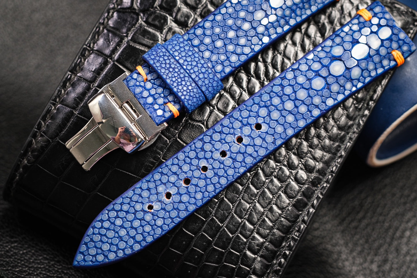 Blue double pearl stingray strap