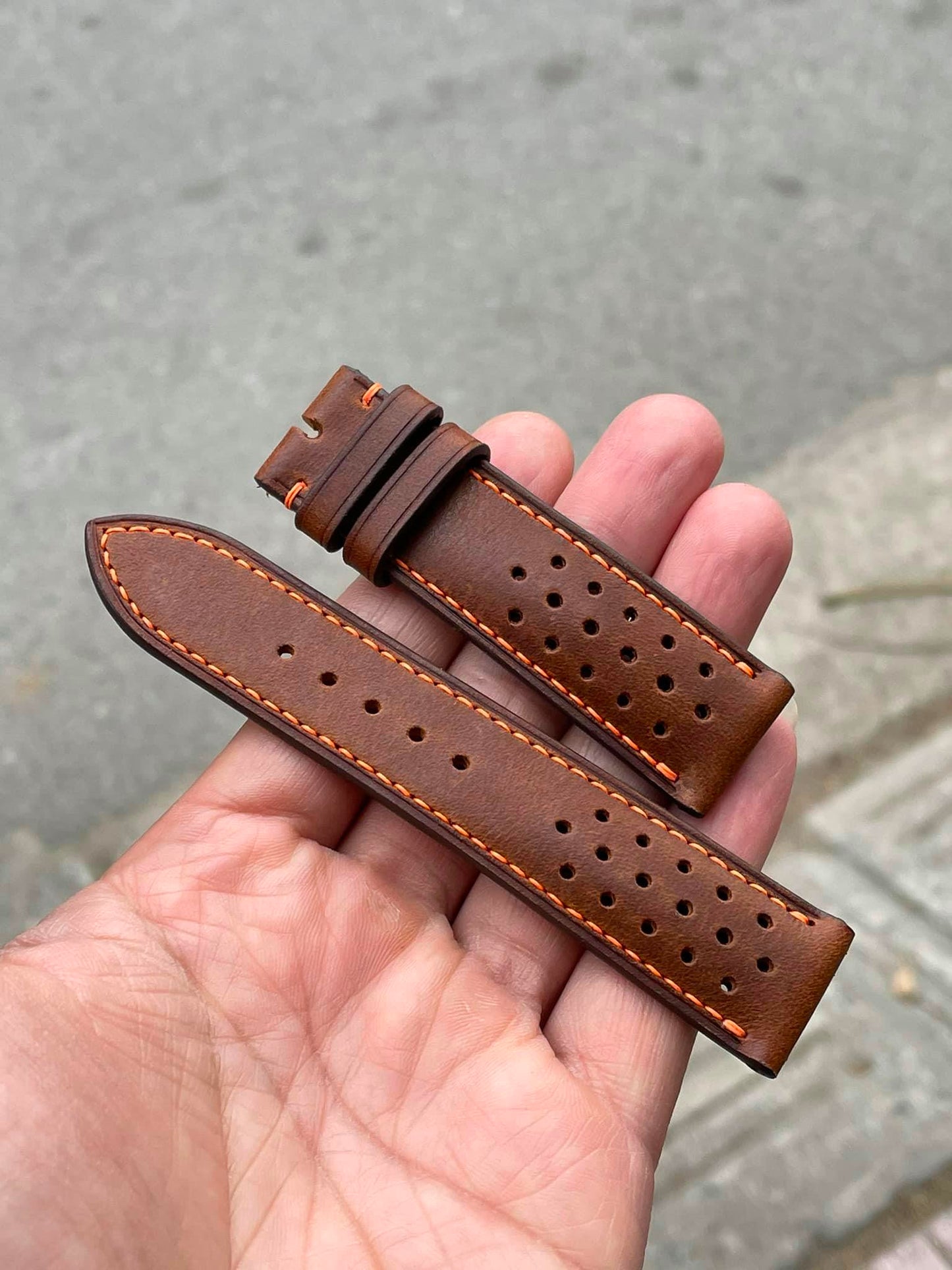 BESPOKE GENUINE BROWN COW LEATHER WATCH STRAP HDBRC01