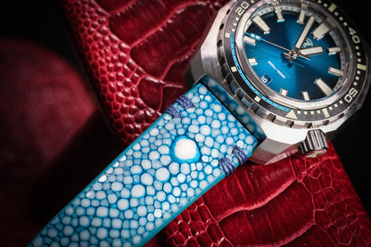 BLUE SINGLE PEARL LEATHER WATCH STRAP