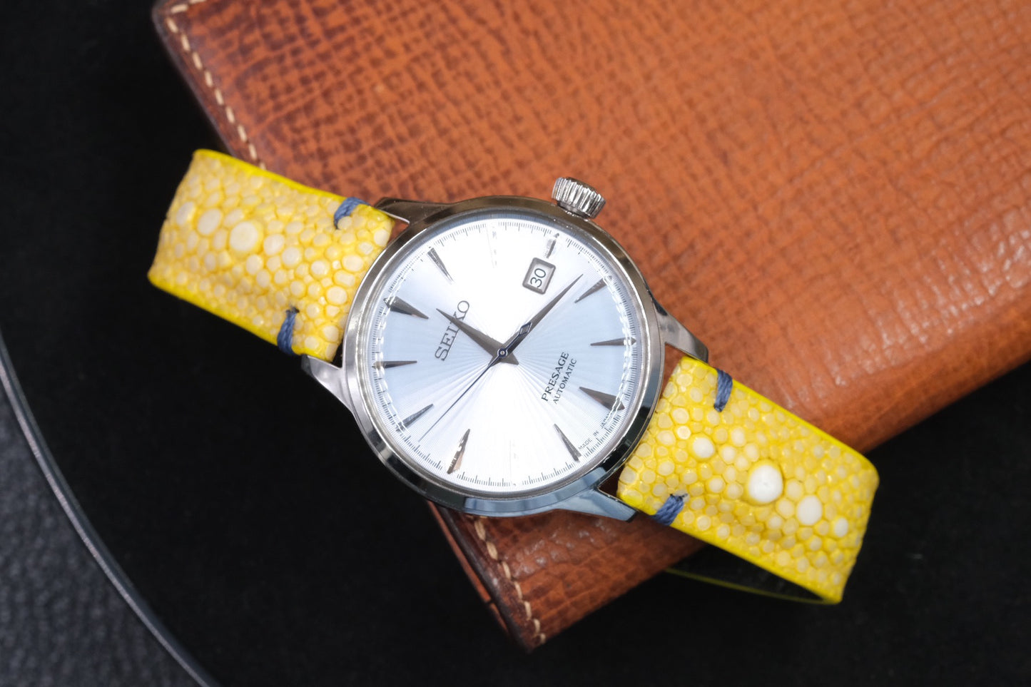 Yellow double pearl stingray strap