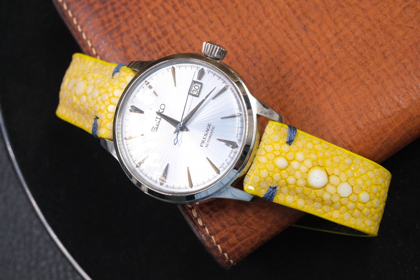 Yellow double pearl stingray strap