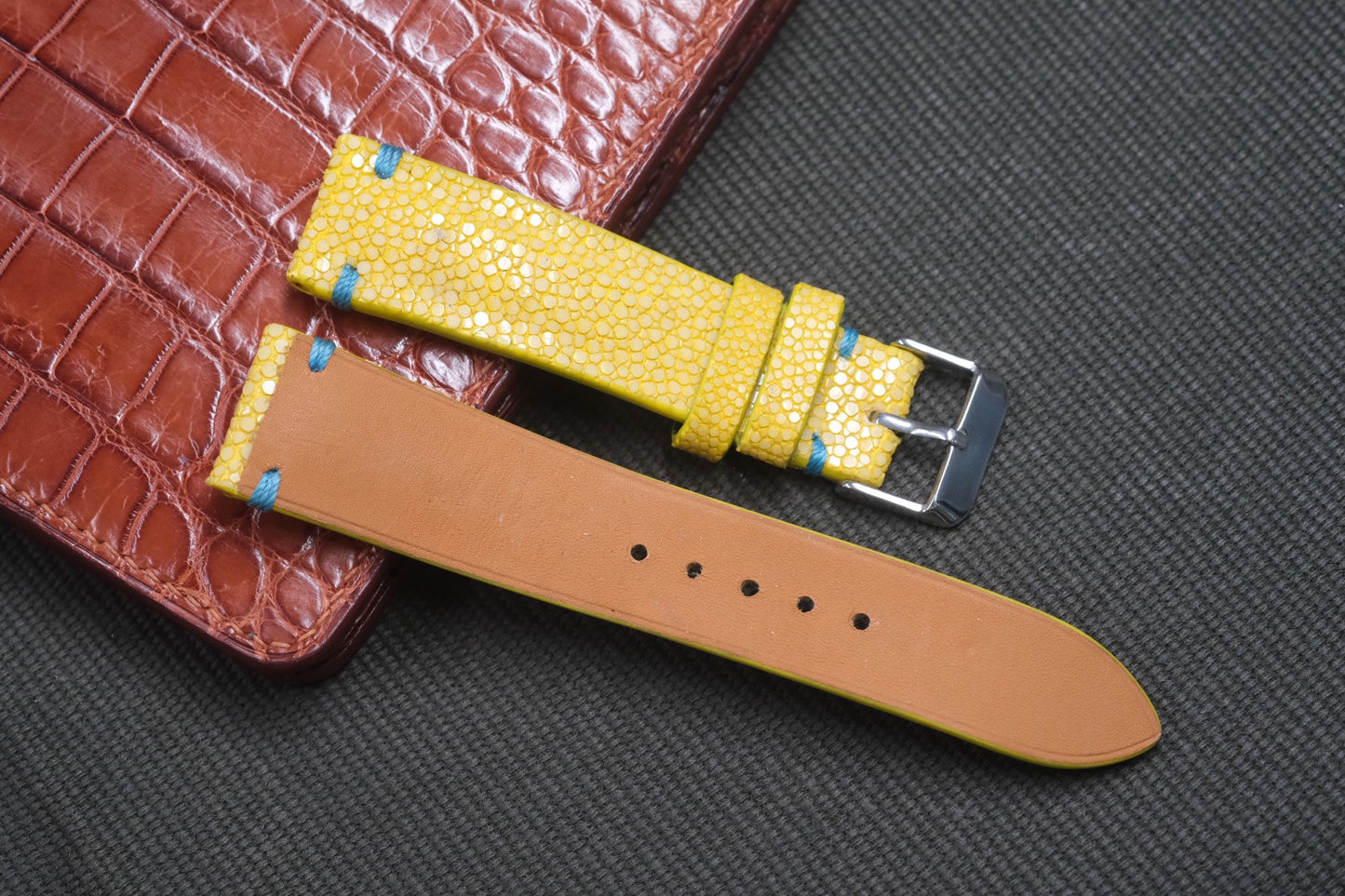 YELLOW STINGRAY LEATHER WATCH STRAP RD26