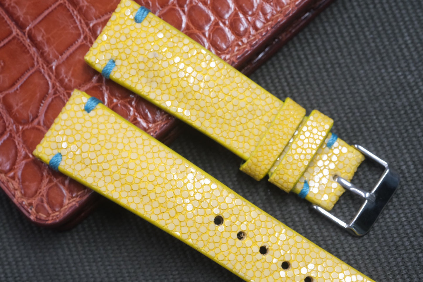 YELLOW STINGRAY LEATHER WATCH STRAP RD26