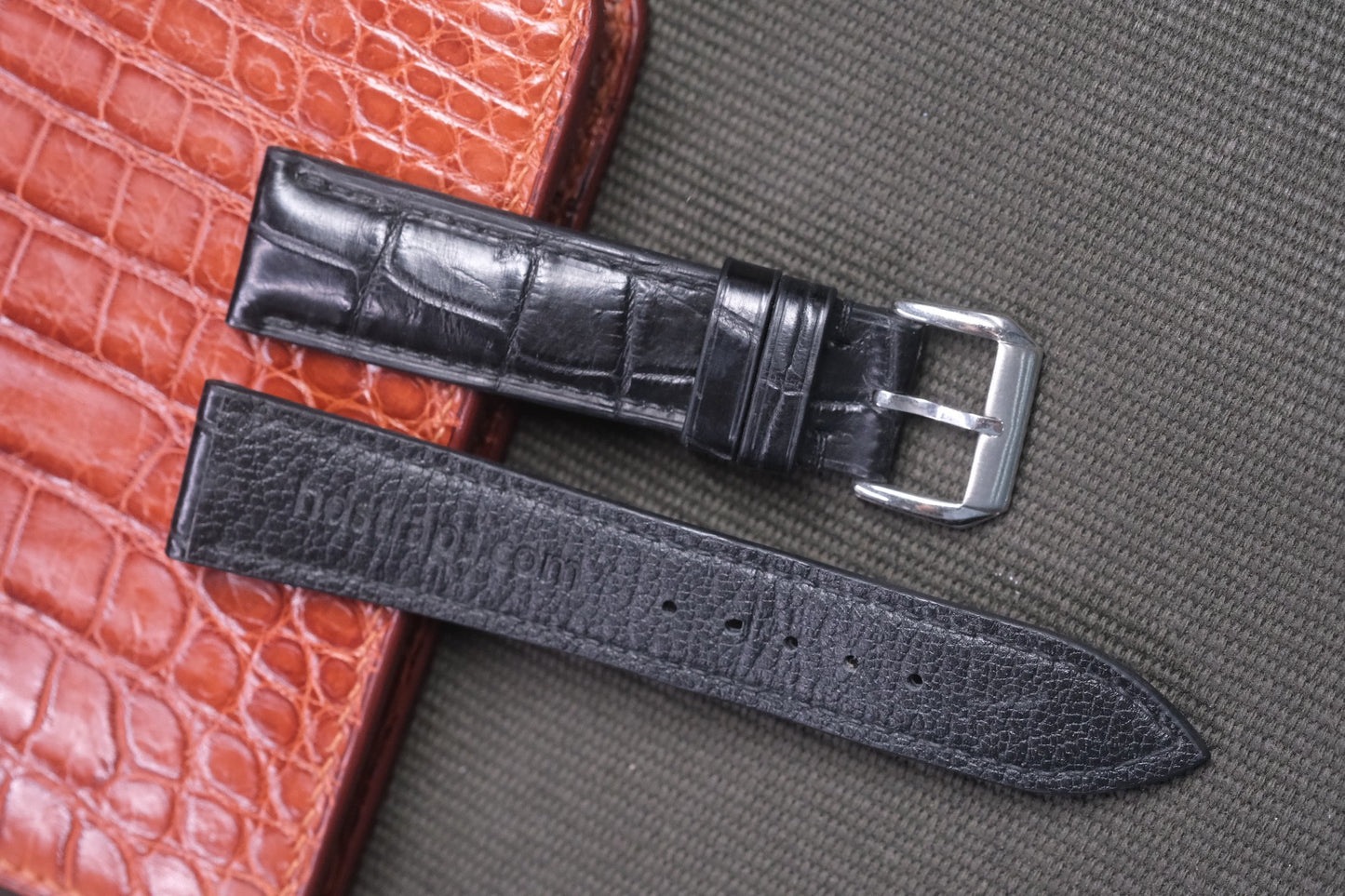 BLACK CROCODILE LEATHER WATCH STRAP RD43