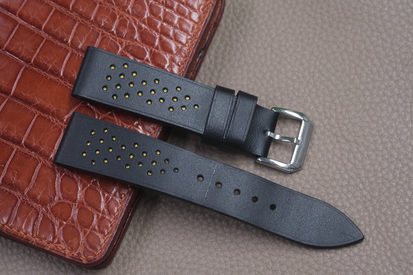 BLACK COW LEATHER WATCH STRAP RD55