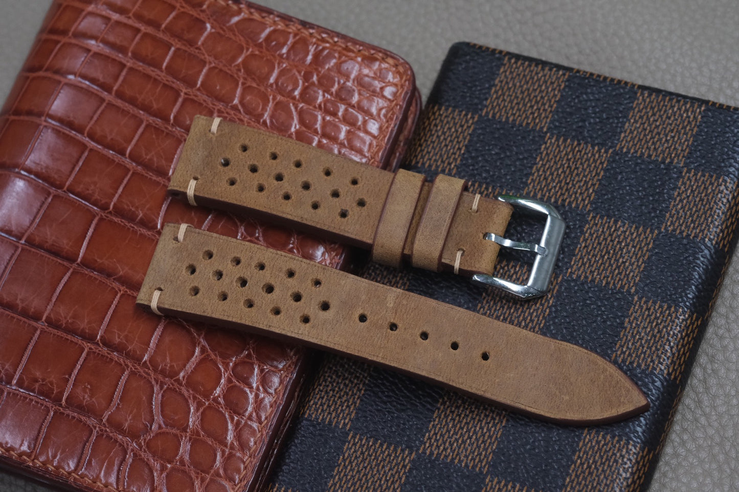 BROWN COW LEATHER WATCH STRAP RD60