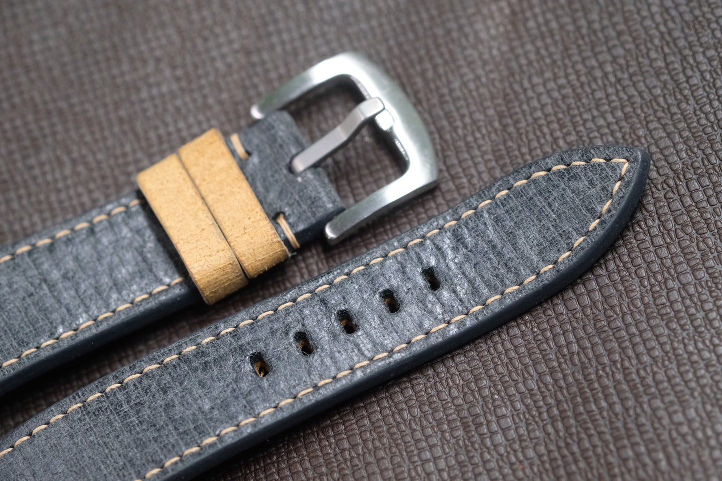 GREY COW LEATHER WATCH STRAP RD130