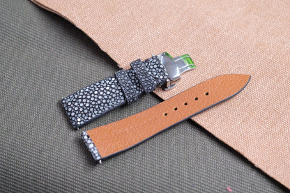 Black double pearl stingray strap