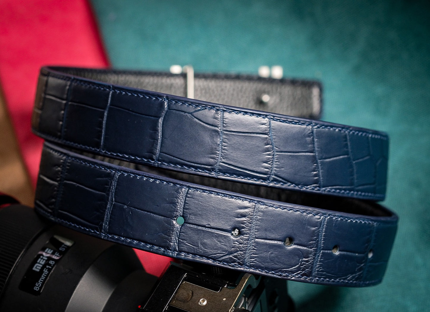 BESPOKE GENUINE NAVY BLUE CROCODILE LEATHER MAN BELT HDBE18