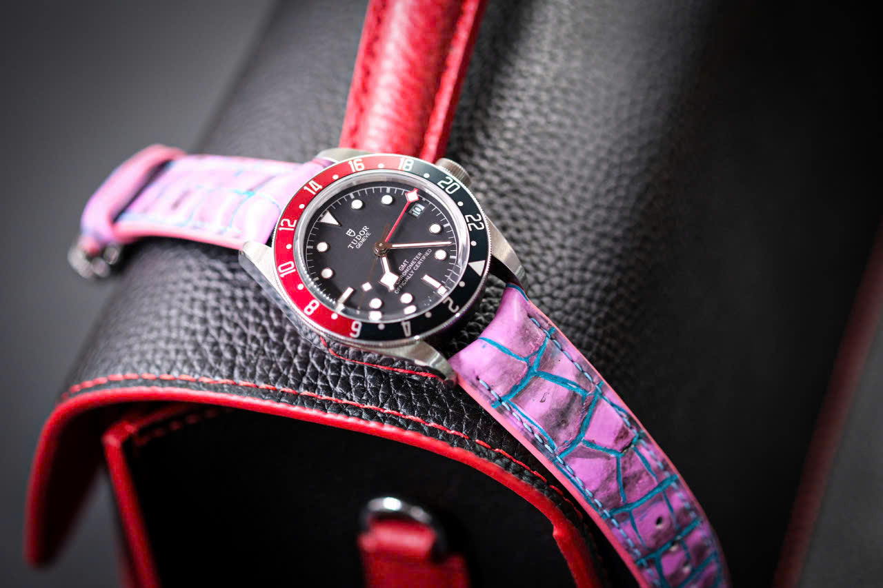 HAND DYED PATINA TURQUOISE RED PATINA CROCODILE SKIN LEATHER STRAP HDCS90